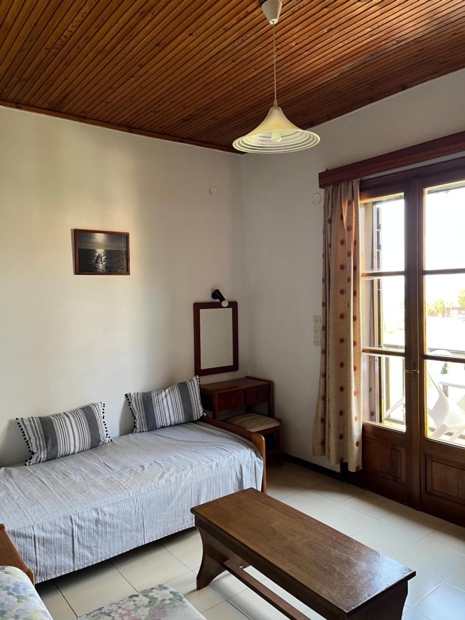 Islands Apartments Petra  Exterior foto